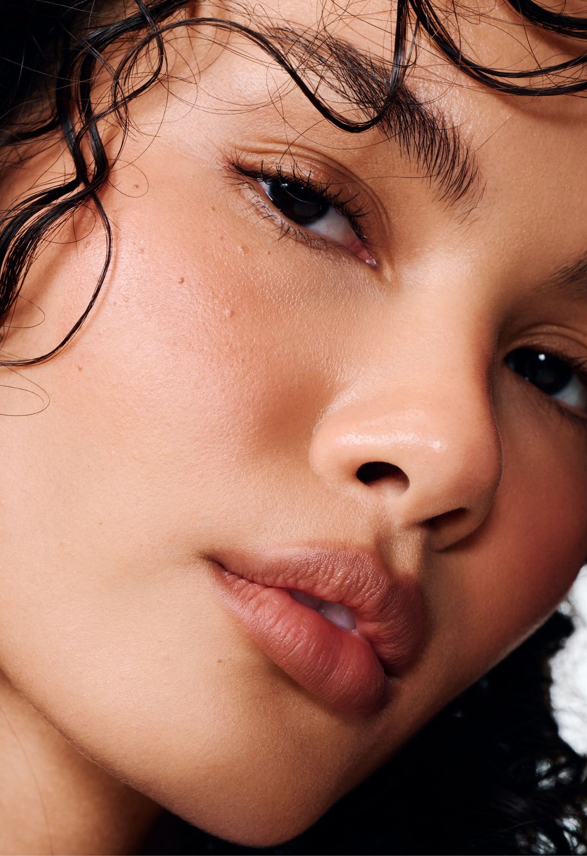 Peptide Lip Shape Twist – Crayon à lèvres de contouring